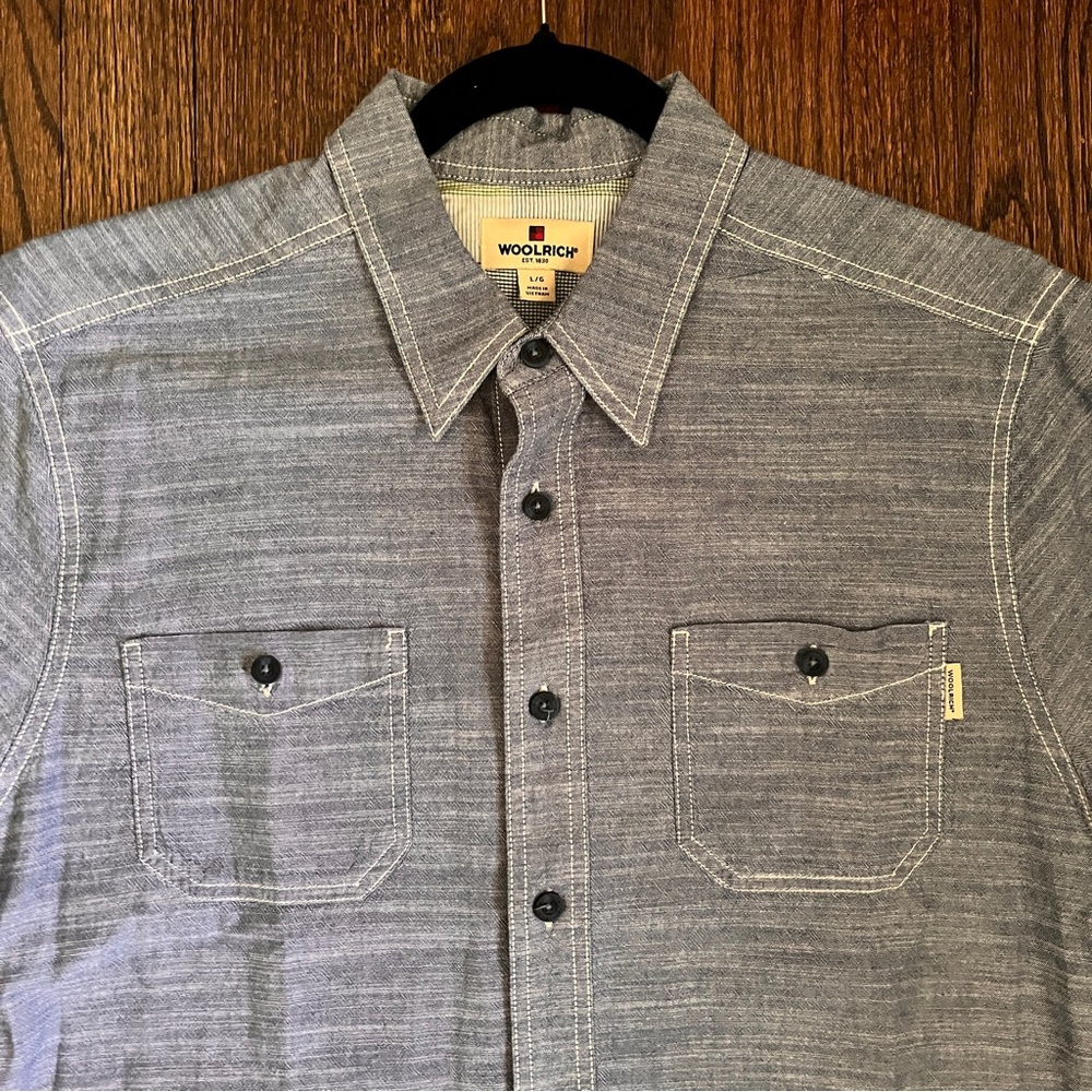 Woolrich Shirt Mens Large Blue Short Sleeve Pockets Button Up 100% Cotton